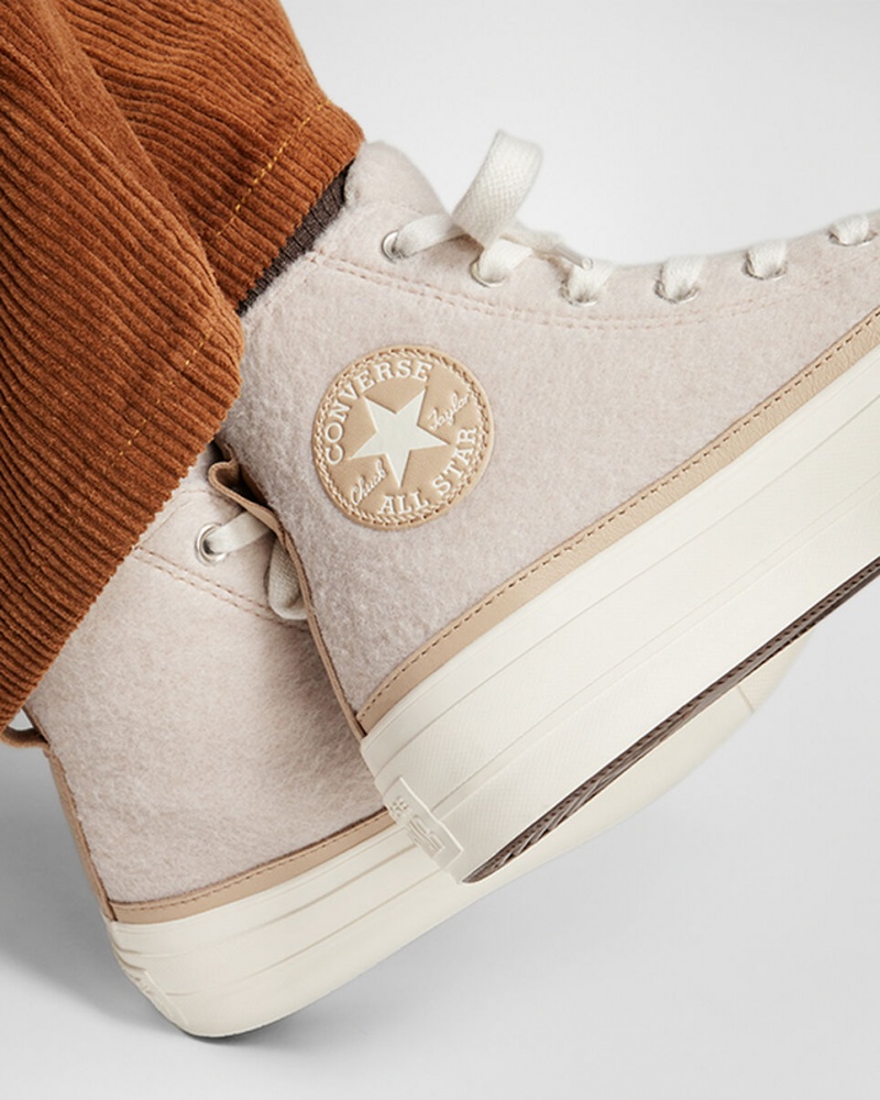 Converse Chuck Taylor All Star Lift flatforms Faux Mohair Egret / Epic Dune / Egret | SNWOXF-082