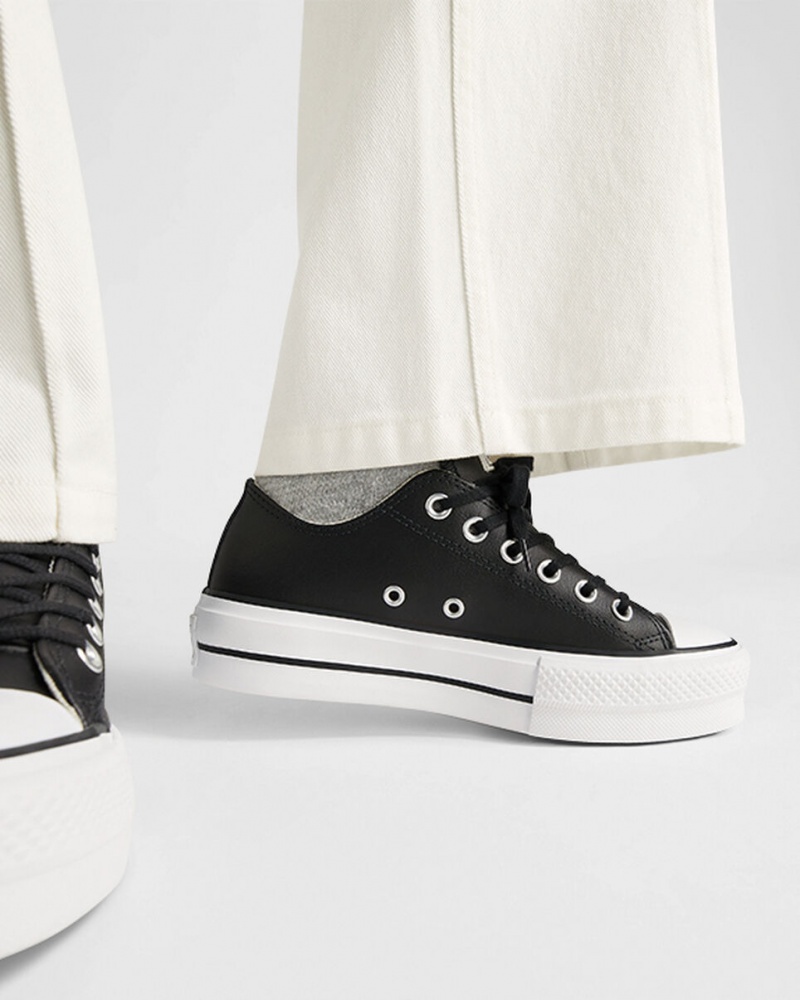 Converse Chuck Taylor All Star Lift flatforms δερματινα μαυρα μαυρα ασπρα | HPWFUQ-769